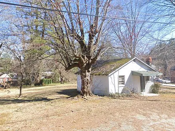 410 Midway St, Hendersonville, NC 28739