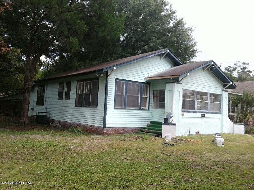 1st image of 447 W 25th St