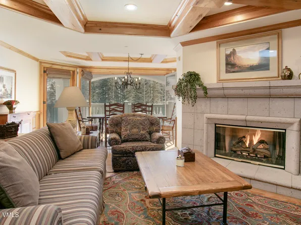 17 Chateau Ln APT 205, Beaver Creek, CO 81620