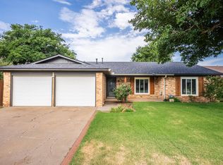 8218 Louisville Ave, Lubbock, TX 79423
