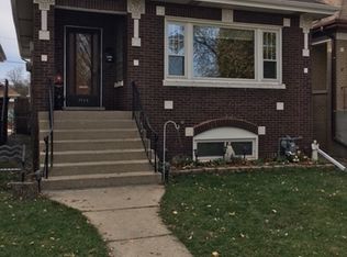 7725 W Sunset Dr, Elmwood Park, IL