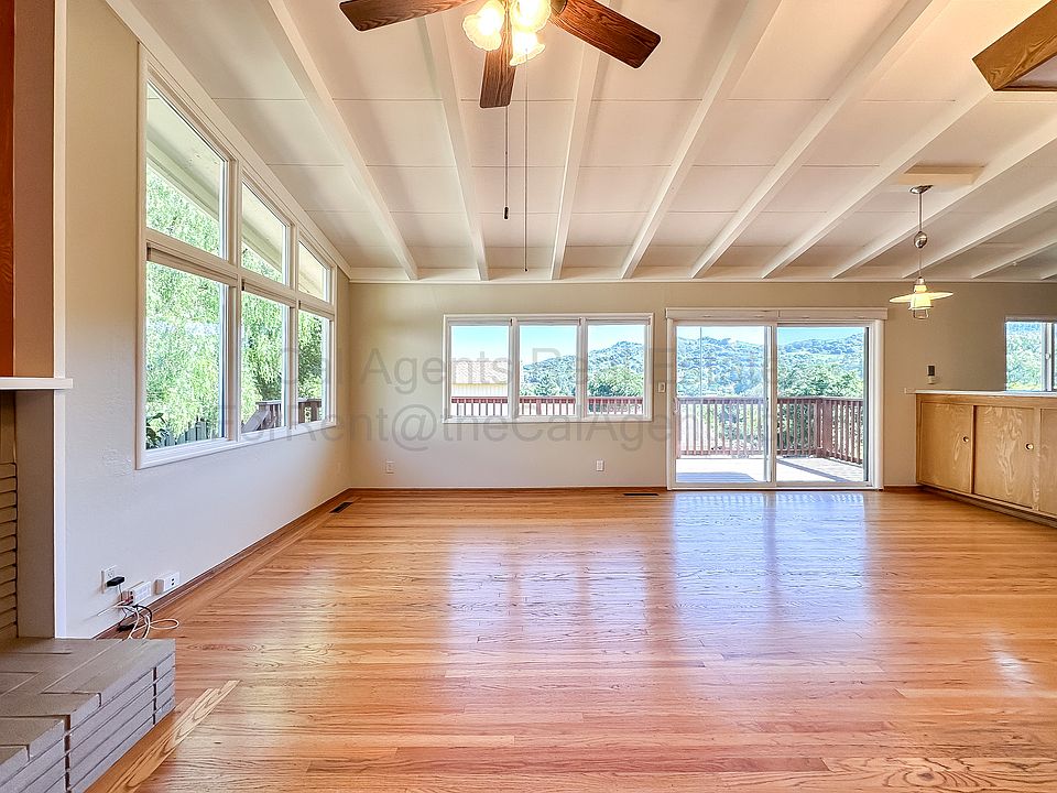 1st image of 4220 Santa Rita Rd #1