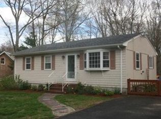 21 Day St, Fairhaven, MA 02719