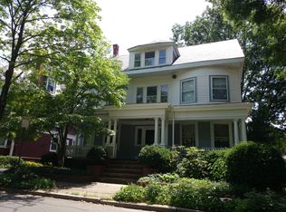 11 Osborne Rd, Brookline, MA 02446