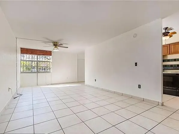 6117 SW 69th St #44, South Miami, FL 33143