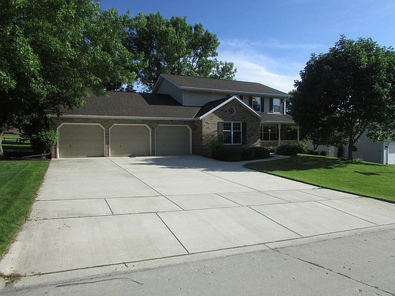 2nd image of 1412 N Bay Highlands Dr