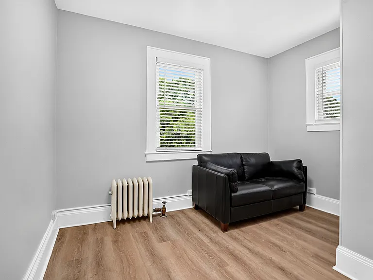 639 Walsh Ave — Photo 17