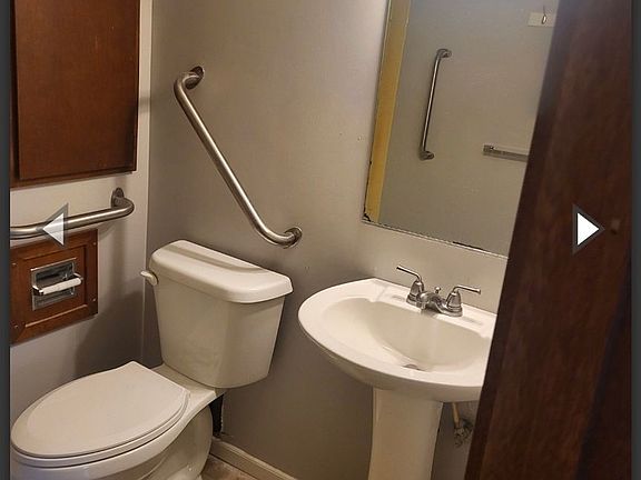 4th image of 513 1st Ave #7