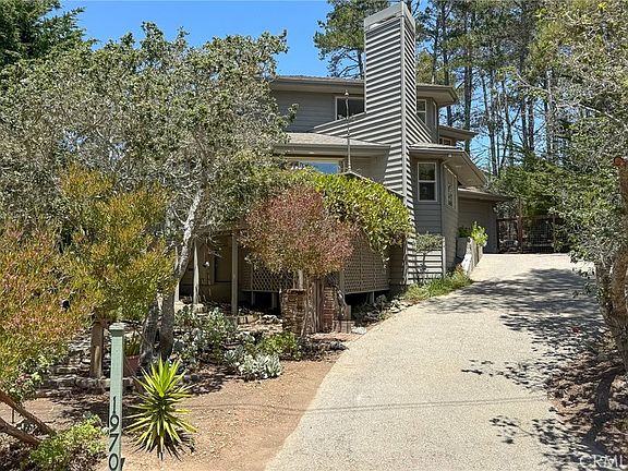 4th image of 1970 Tweed Ave