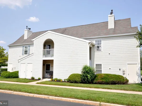 1808B Steeplebush Ter, Mount Laurel, NJ 08054