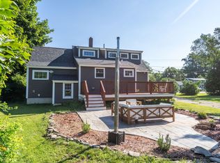 24 Old Rochester Rd, Dover, NH 03820