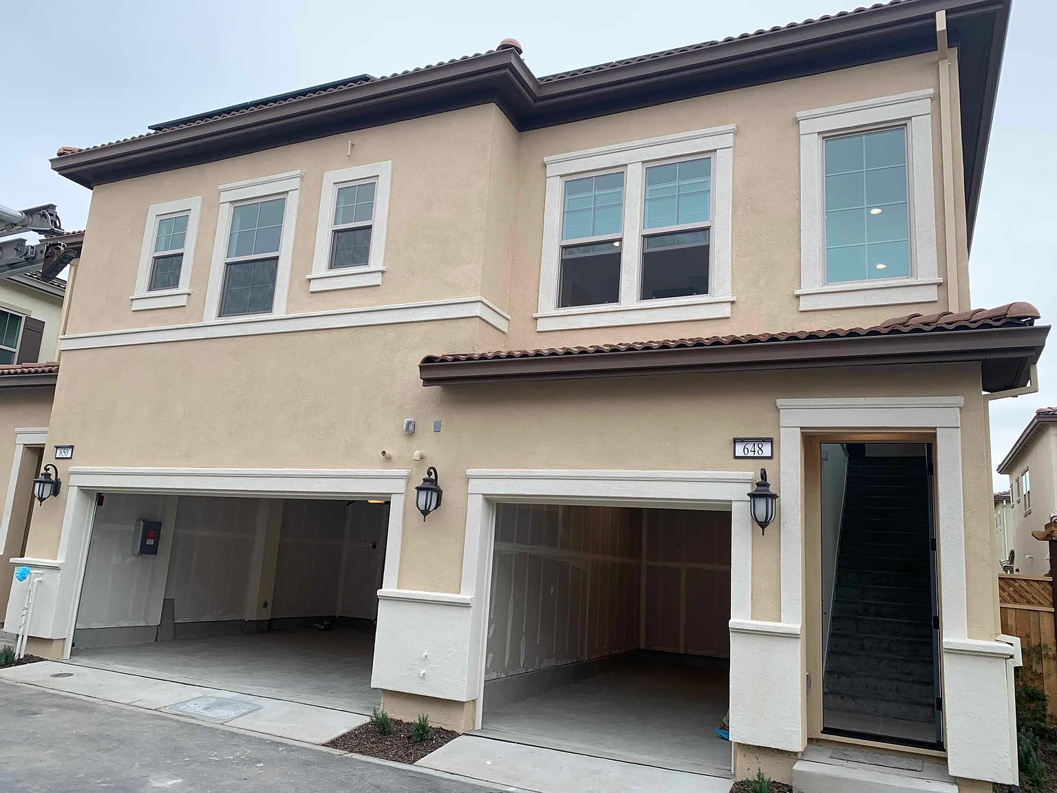 648 Ponziano Pl — Photo 2
