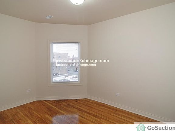 3rd image of 5133 W Washington Blvd