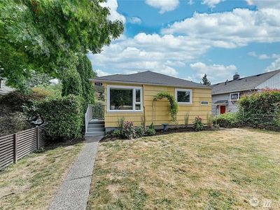 7914 18th Avenue SW, Seattle, WA, 98106
