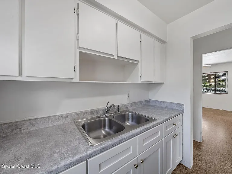 1350 Atlantic St #6 — Photo 13
