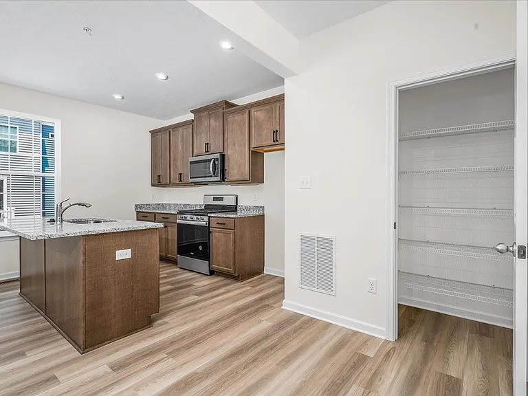 218 Truth Cir — Photo 11