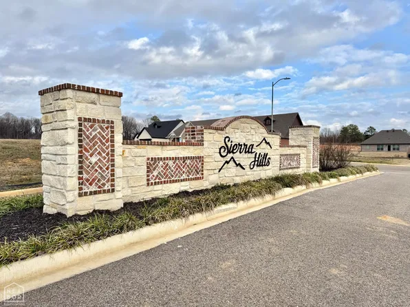 Sierra Hls, Paragould, AR 72450