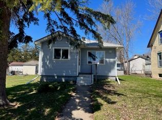 2015 22nd Ave NE, Minneapolis, MN 55418