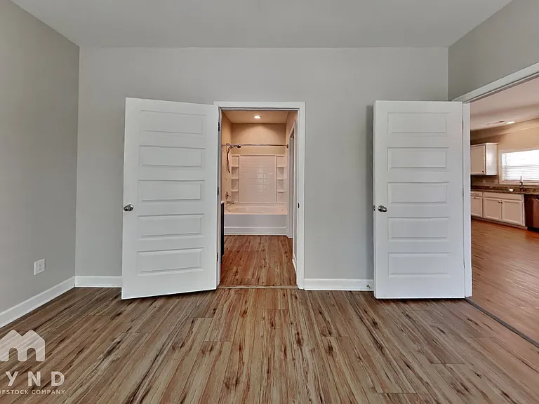 2233 Dale View Dr — Photo 9