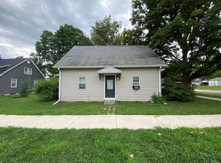 301 S Hanover St, Metamora, IL 61548