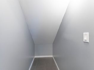 2615 Booth Rd #A, Honolulu, HI 96813