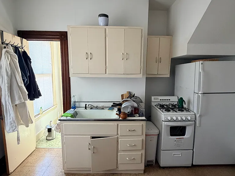 120 Bishop St #C — Photo 3