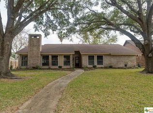 107 Woodwind Dr, Victoria, TX 77904