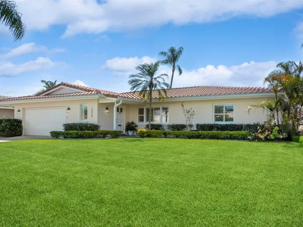 2008 Michigan Ave NE, Saint Petersburg, FL 33703