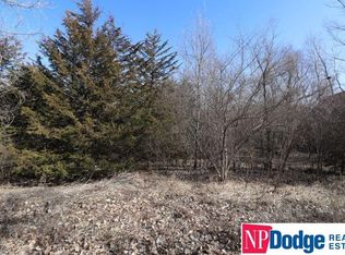 6 Looking Glass Rd, Offutt Afb, NE 68113