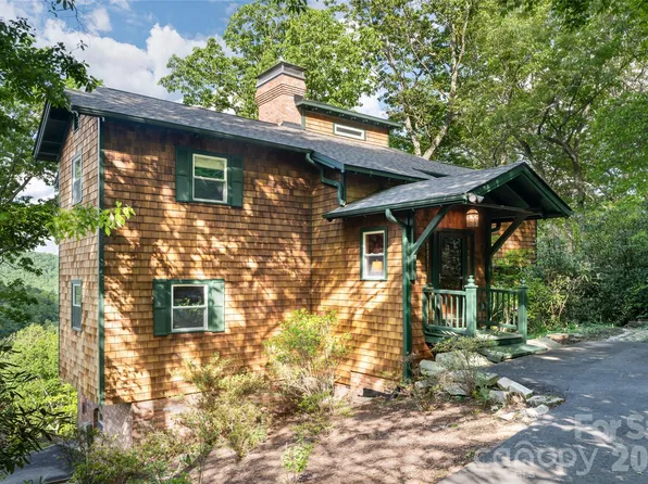 162 Merrills Chase Rd, Asheville, NC 28803