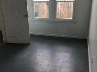 240 E Hanford Armona Rd APT C, Hanford, CA 93230