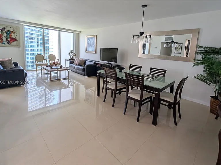 10275 Collins Ave #1106 — Photo 3