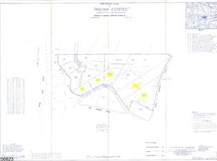 2 Ravinn Ln, Warren, NJ 07059