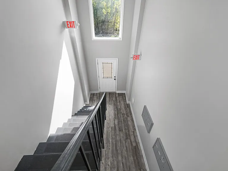 2080 E Rand St #1 — Photo 13
