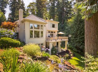 8383 SE 50th Pl, Mercer Island, WA 98040