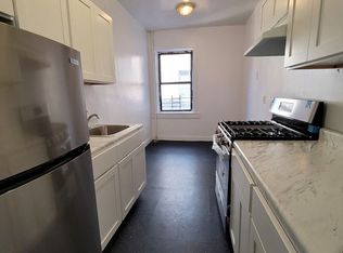 42-25 Layton St #5K, Elmhurst, NY 11373