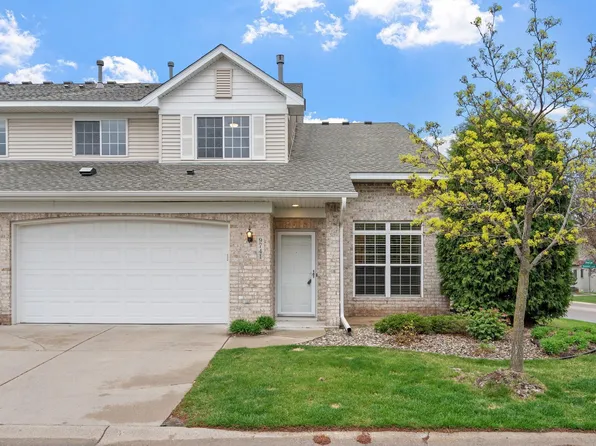 9741 Belmont Ln, Eden Prairie, MN 55347