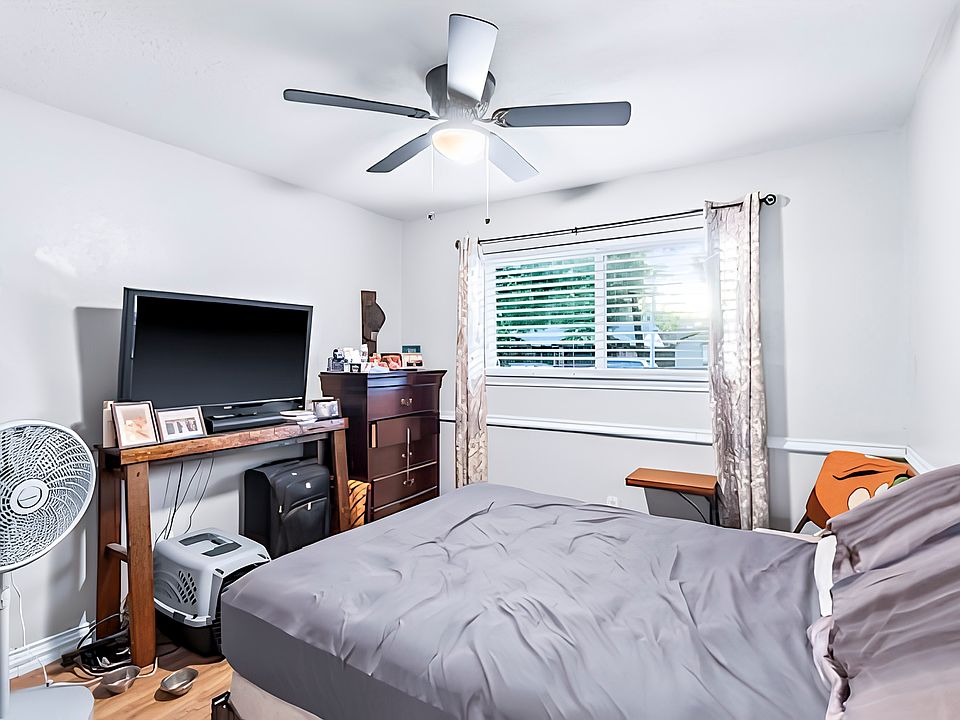 Cozy Bedroom