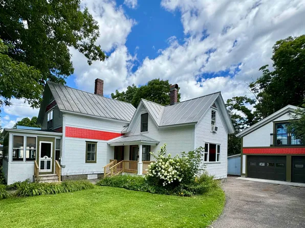 86 Maple Street, Cambridge, VT 05464