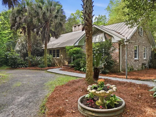 132 Tupper Ln, Summerville, SC 29483