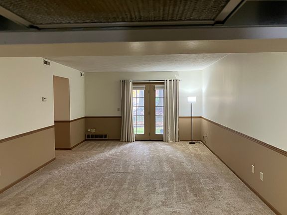 Living room and access to patio