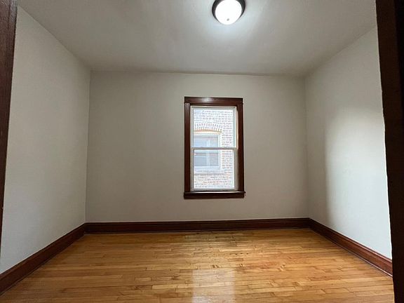 3rd image of 7022 S Talman Ave #2NDFLOOR