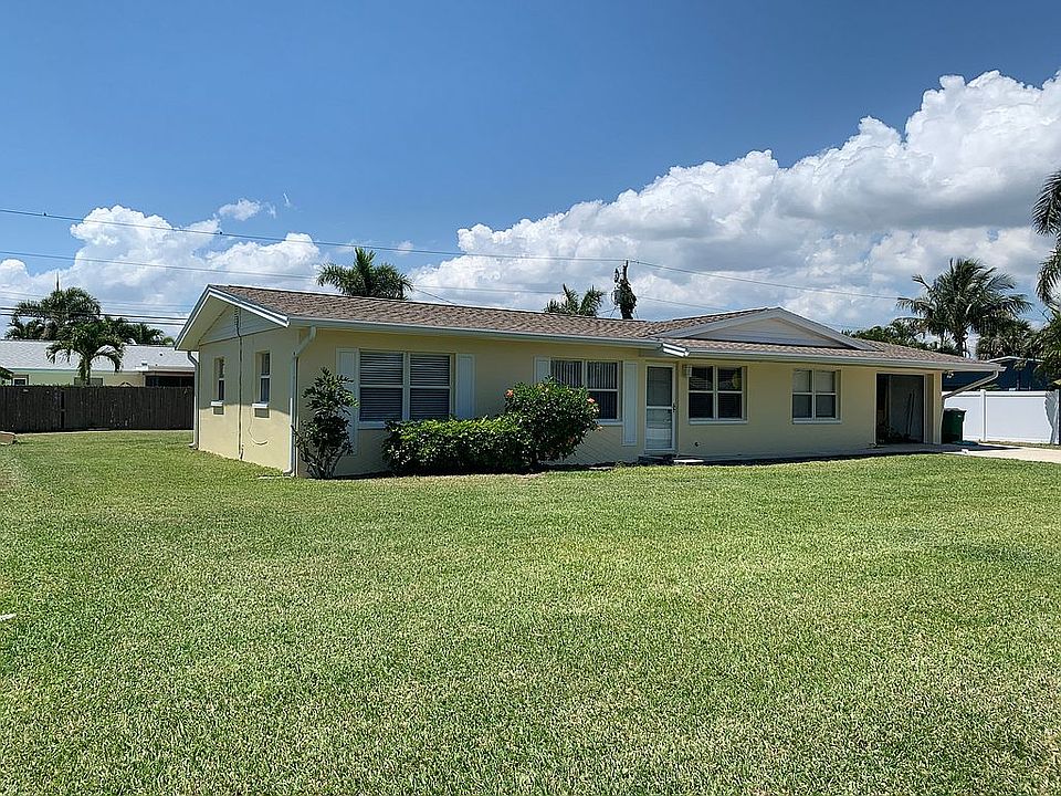 1st image of 365 Cinnamon Dr