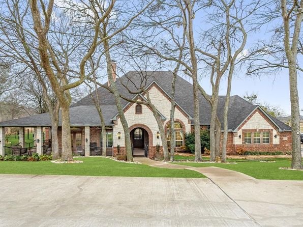4491 Lake Breeze Dr