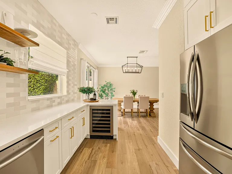 7630 Topiary Ave — Photo 18
