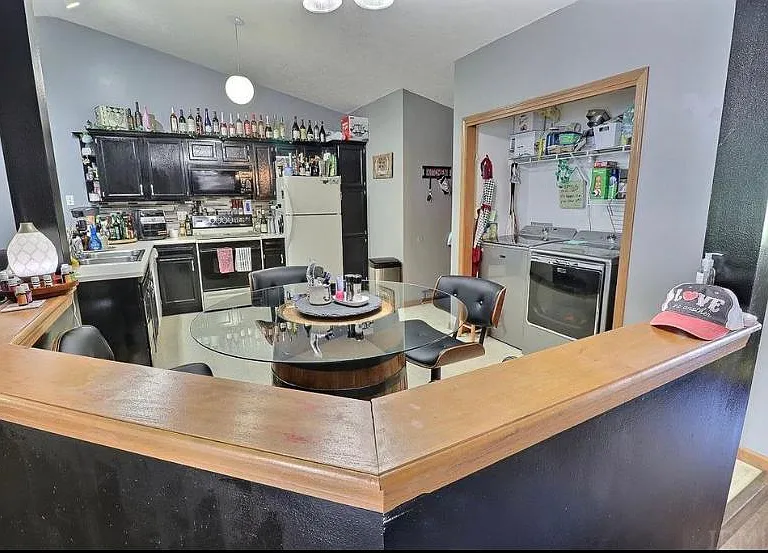 3627 Thornhill Cir E #3627 — Photo 9