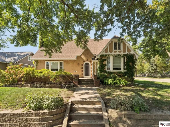 1561 N Linden St, Wahoo, NE 68066