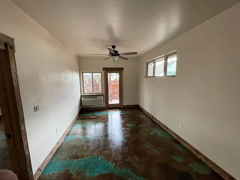 597 Iowa Ave #1 — Photo 13