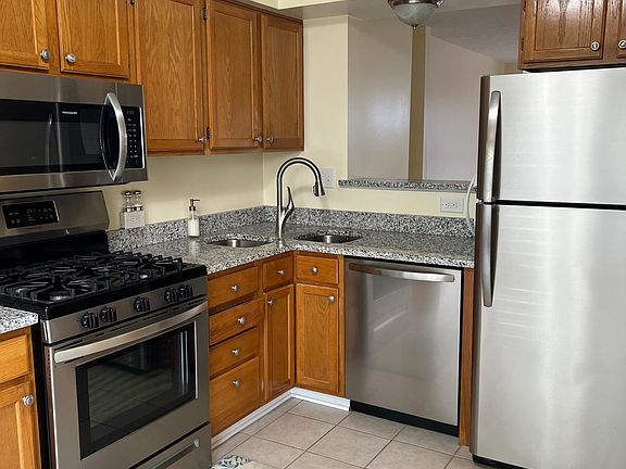 Spacious updated kitchen