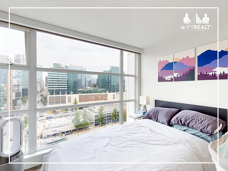 161 W Georgia St #2208 — Photo 10